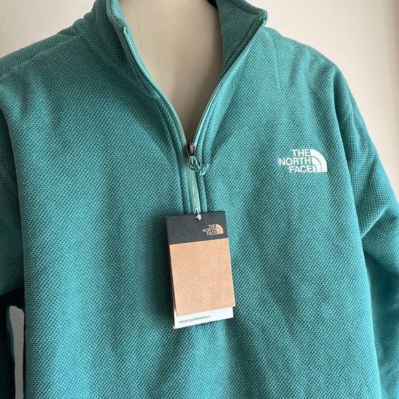The North Face men’s sweater XL thick cozy NWT - Picture 3 of 4